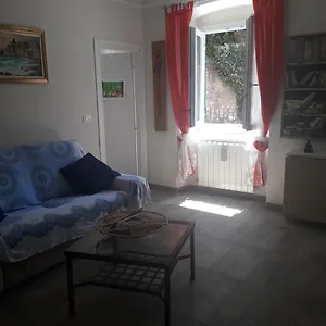 Della Castagna Genova